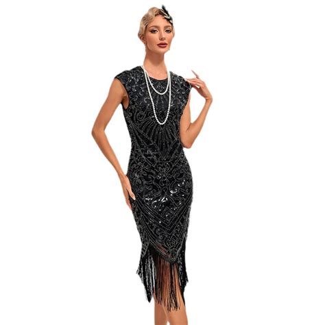 Koláž flapper šiat, účesov a doplnkov z 20. rokov