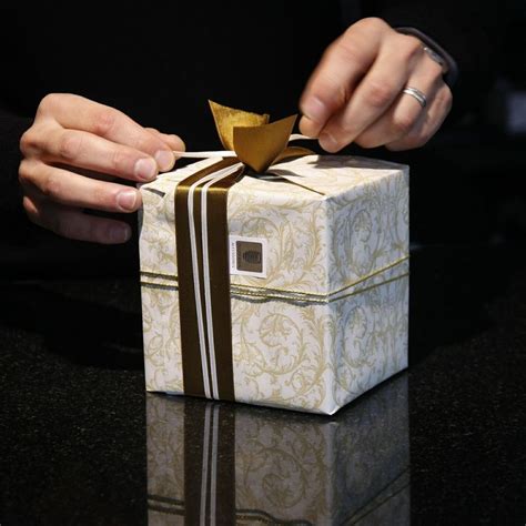 Fotografia rôznych kvetov, ktoré symbolizujú darčeky pre mamy