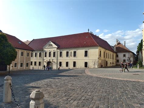 Tematické foto Banskej Štiavnice s historickým centrom alebo baníckou krajinou