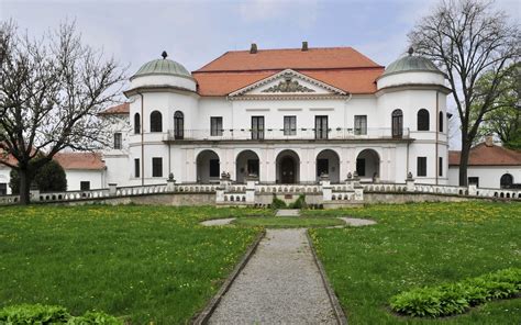 Historická budova Zemplínskeho múzea v Michalovciach