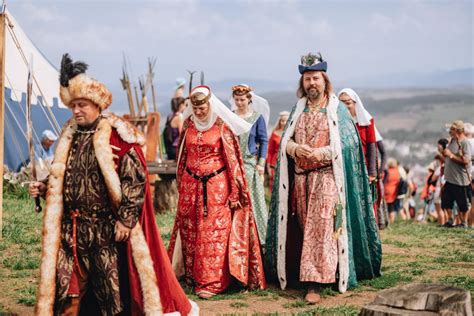 Tematická fotografia z filmu Vianočný princ: Kráľovská svadba