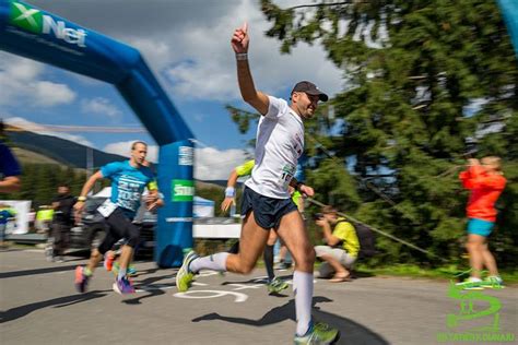 Štafetový beh s horiacou pochodňou v Klokočove