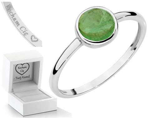 Rôzne typy anjelských kostýmov (klasický, moderný, temný, prírodný, recyklovaný)