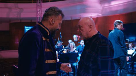 Marián Čekovský počas nahrávania vianočnej piesne