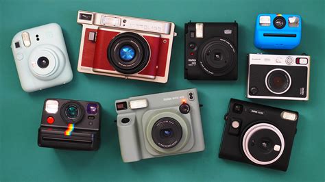 Infografika porovnania služieb: prenájom profesionálnej fotobúdky vs. domáci Instax
