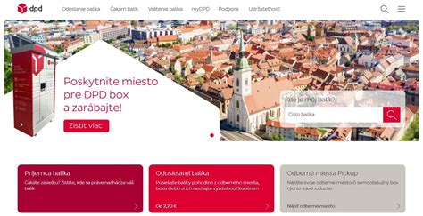 DPD kuriér s balíkmi v predvianočnej atmosfére