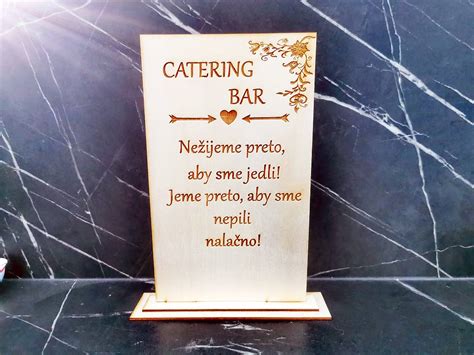 tabuľka s prehľadom nákladov na svadbu