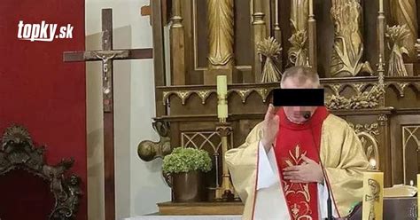 Schéma rozloženia vencov a kvetinových aranžmánov pri pohrebe