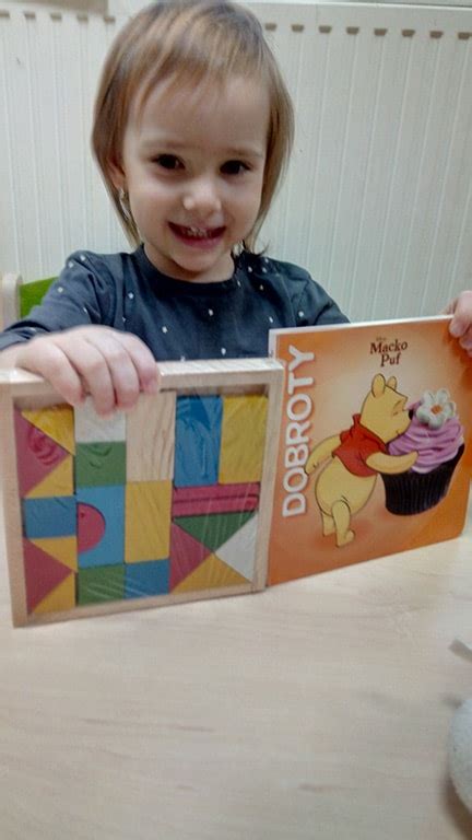 Koláž detských ilustrácií s motívmi menín a narodenín.