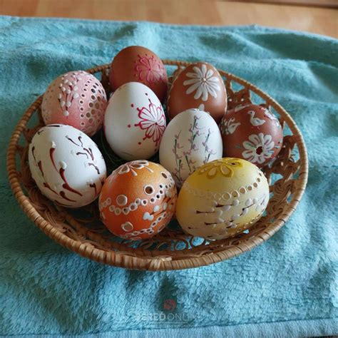 fotografia maľovaných veľkonočných kraslíc