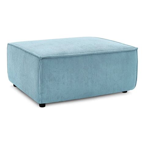 Svadobné dekorácie v mentolovej farbe s bielymi a zlatými akcentmi