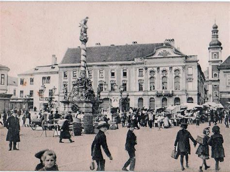 Historická pohľadnica: Pohľad na kráľovské sídlo v Budapešti (dlhá adresa)