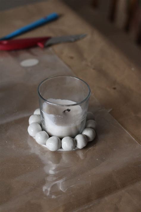 Náčinie na výrobu svietnika z modelovacej hmoty