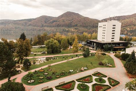 Panoramatický pohľad na kúpeľný areál Kúpeľov Nimnica