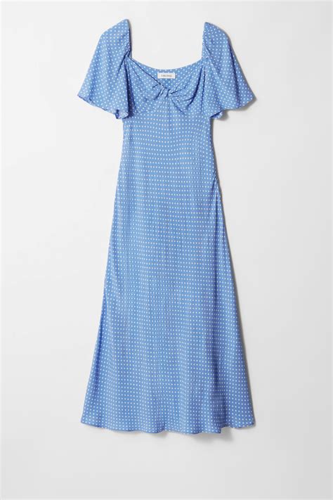 Midi šaty s volánovými rukávmi