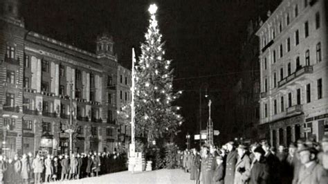 Historické foto: vianočný strom republiky v Brne (1924)