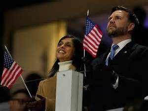 Fotografia maturantov počas slávnostného ceremoniálu