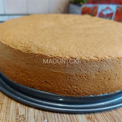 Ilustračná fotografia ingrediencií na piškótový korpus