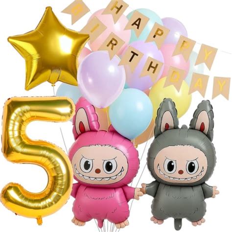 Ilustrácia s motívom rozprávkových postavičiek a balónov pripomínajúca 5. narodeniny.