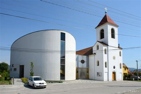 Archívna fotografia svadby z obce Výčapy-Opatovce