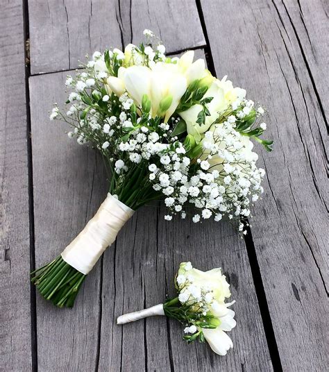 Tematické foto: svadobná kytica a dekorácie