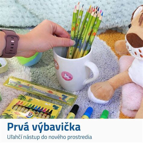 Ilustrácia rôznych drobných hračiek a kreatívnych potrieb pre deti.