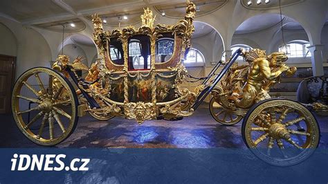 Schéma rozmiestnenia stoličiek pre hru Kráľovský koč v tvare obdĺžnika