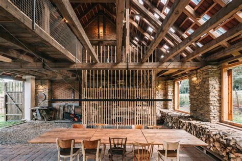 architektúra gazdovskej stodoly v Kapušanoch