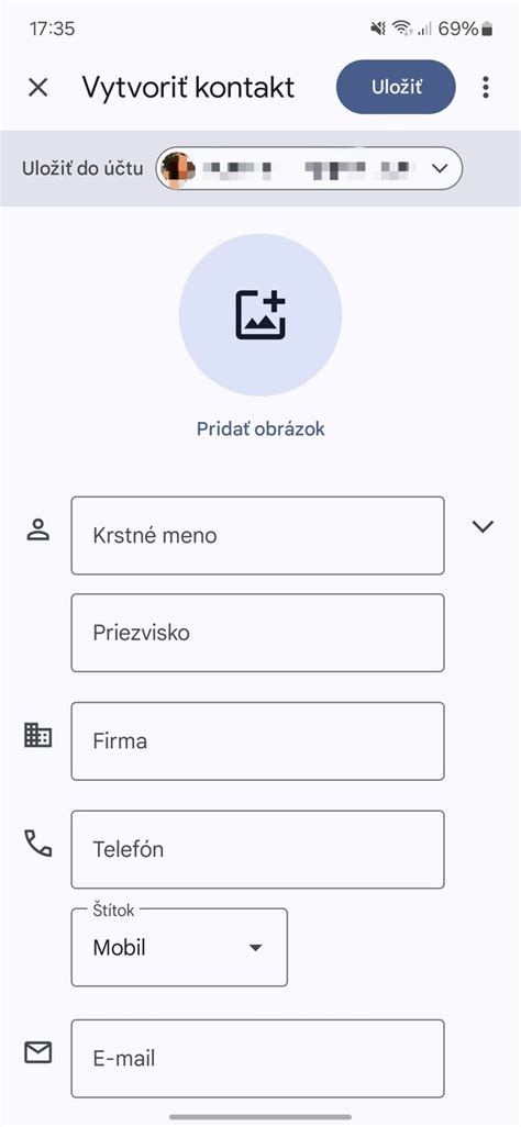 Ilustrácia používateľského rozhrania aplikácie Kontakty Google s polom pre pridanie dátumu narodenia.