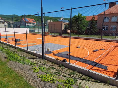 slávnostný výkop na novootvorenom multifunkčnom ihrisku