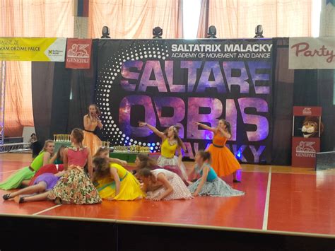 deti pri odovzdávaní cien na športovej súťaži