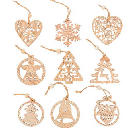 Závesné vianočné dekorácie zo stropu a na stenu, s papierovými hviezdami a vločkami