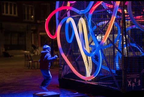 Schéma sprievodných podujatí festivalu zahŕňajúca sekcie iné_námestie, Biela noc a Fest_market