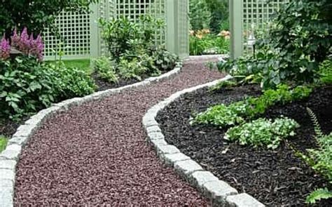 Infografika o vybudovaných projektoch (chodníky, ihriská, kompostáreň)