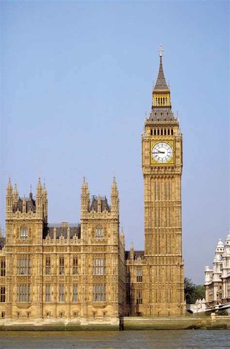 Big Ben v Londýne s novoročnými oslavami
