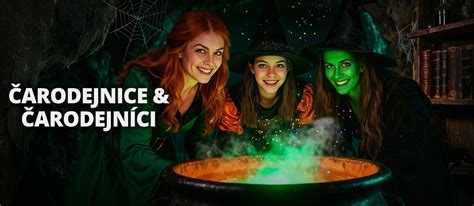 ilustrácia Halloween párty s kostýmami a dekoráciami