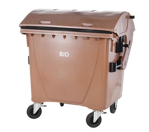 kontajner na bioodpad s vianočnými stromčekmi