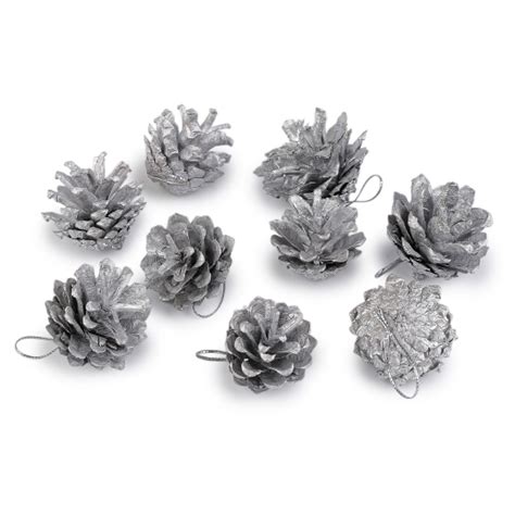 Ilustrácia: trblietavé vianočné šišky na zavesenie