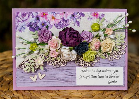 kvetinová svadobná gratulácia s elegantnou obálkou