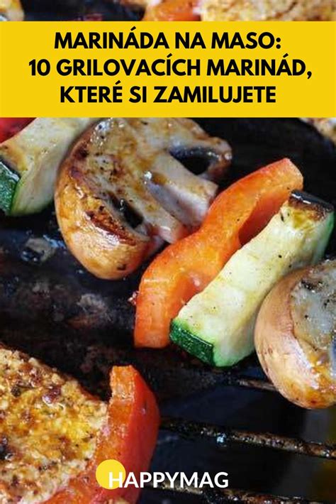 Zostava rôznych marinád, omáčok a koreninových zmesí na stole