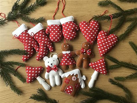 Ukážka plstených vianočných ozdôb na stromček