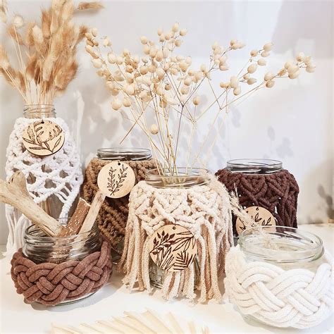 Ilustrácia slovanského svadobného taniera s vypaľovaným vzorom