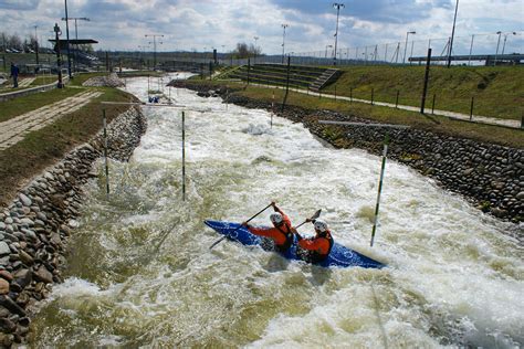 Dobová fotografia lodenice alebo vodných športov v Štúrove