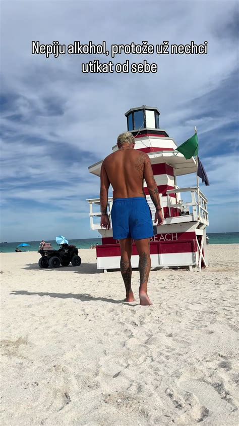 opletené dno jednou ruličkou