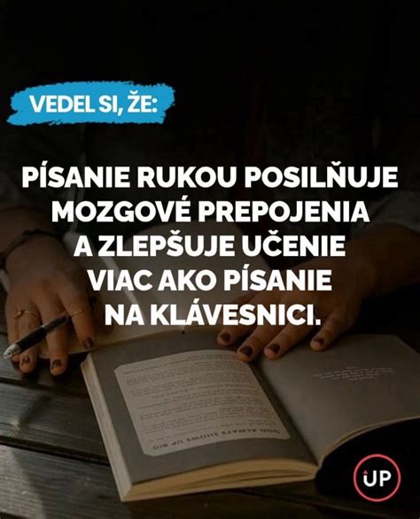 Tematické foto: človek premýšľa pri písaní, perá, papier, smutné farby