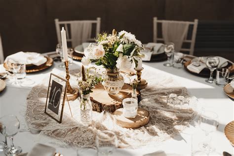 Detail kvetinovej výzdoby inšpirovanej kráľovskou svadbou