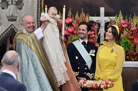 Princezná Sofia v elegantných šatách na krste