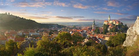 Panoramatický pohľad na Mikulov zo Svätého kopečku
