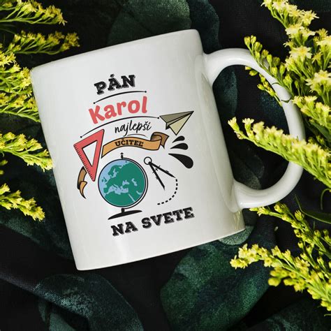 Ilustrácia vtipného darčeka (napr. hrnček s potlačou)