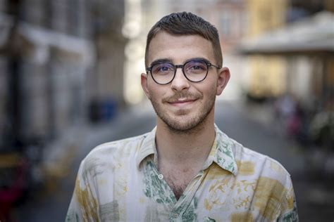 koláž známych osobností s menom Damián (svätec, spisovateľ, spevák)
